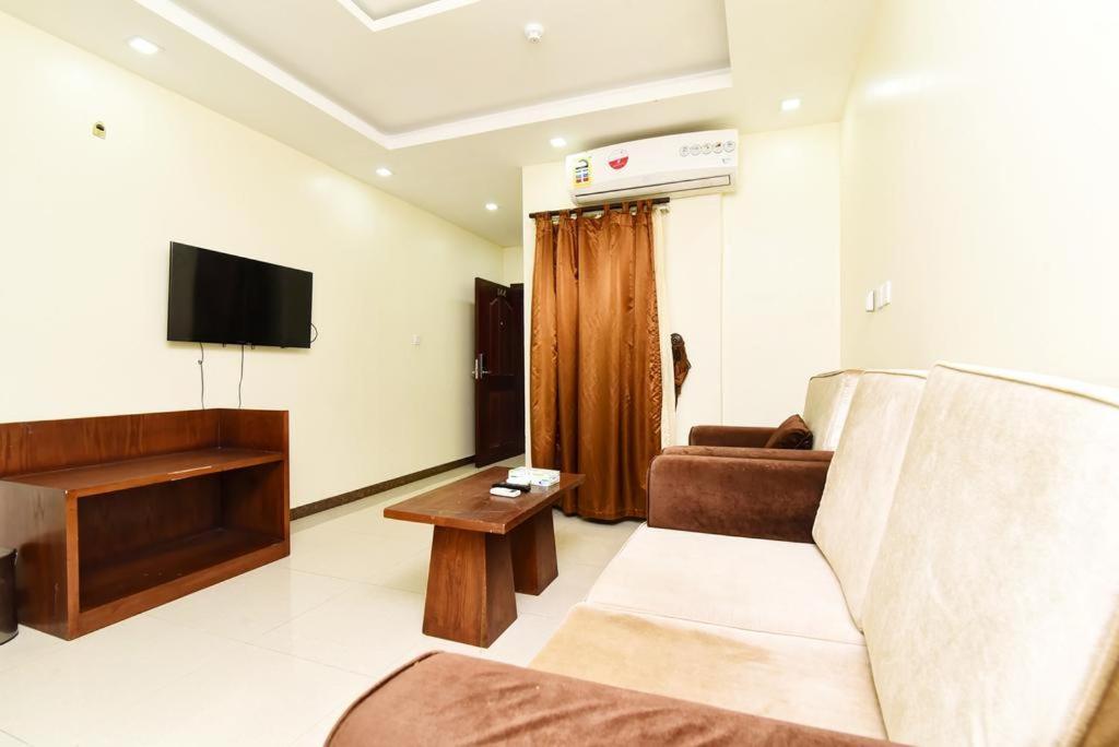 عيون الماسة المخدومة Euyun Al Masa Service Dammam